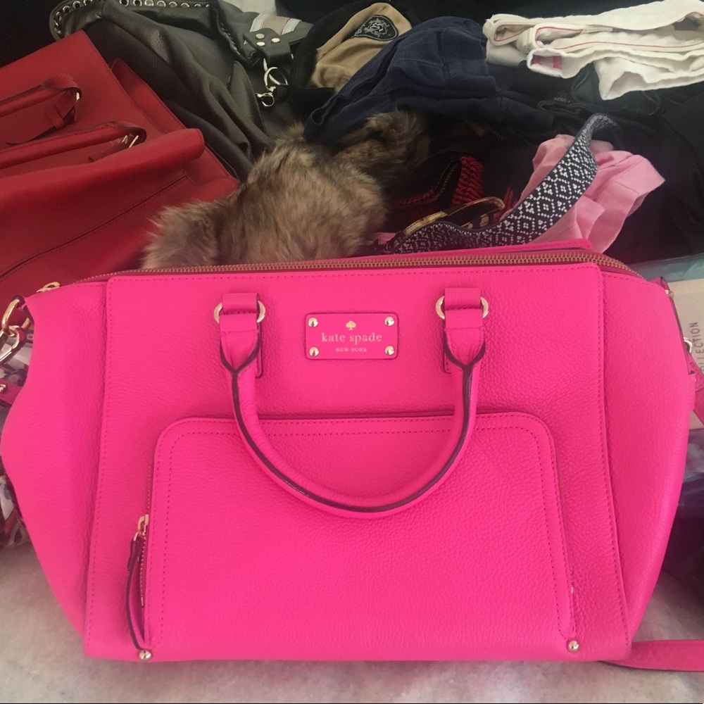 Nearly new Kate spade purse AUTHENTIC